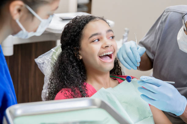 Best Broken or Cracked Tooth Emergency Dentist in Center Hill, FL